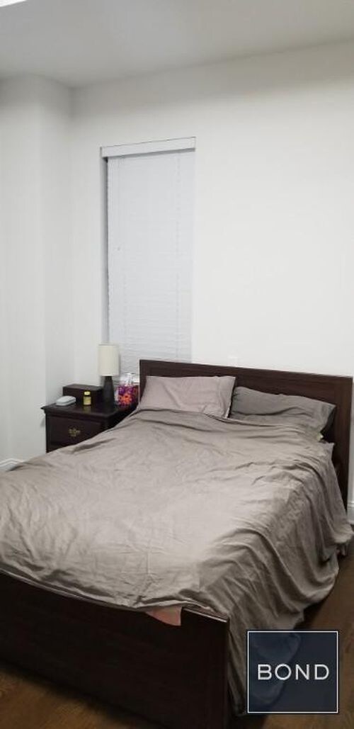 Foto del edificio - 142 E 46th St