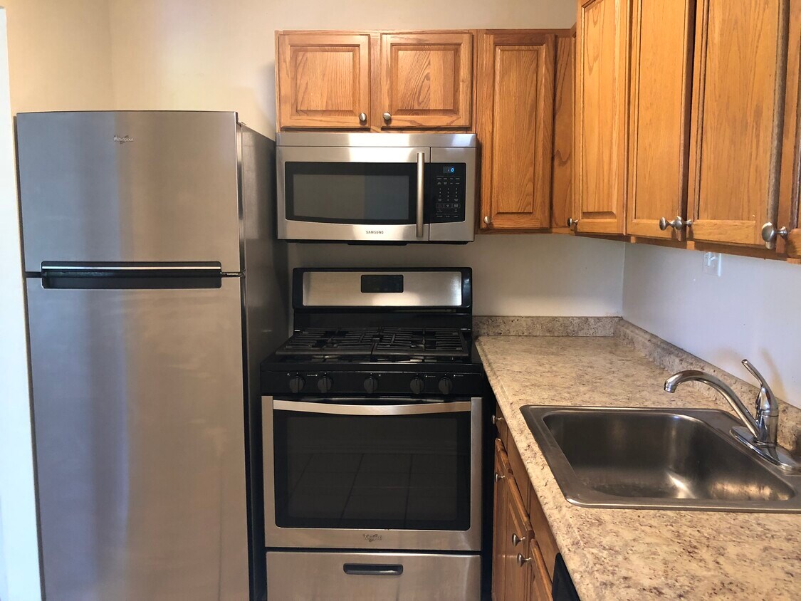 Foto principal - 97 Ashland Ave