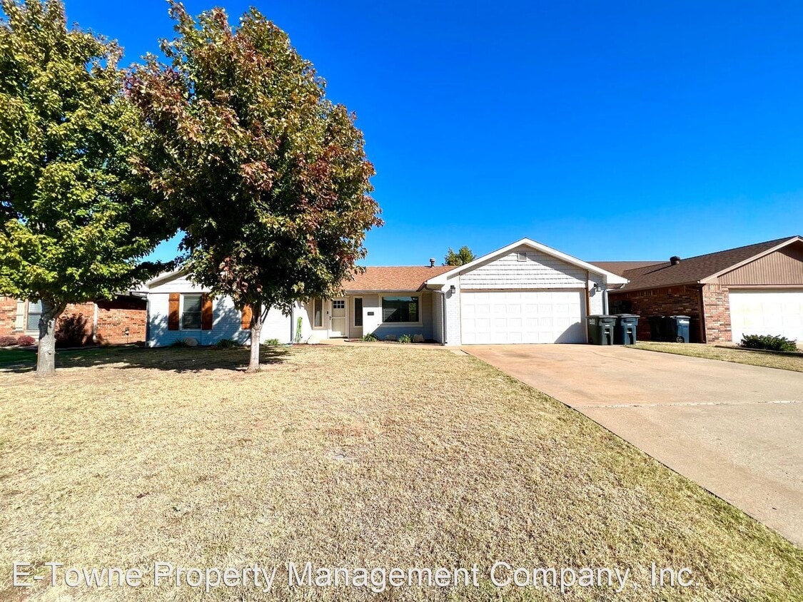 3 br, 2 bath House 4518 Alpine Place House Rental in Enid, OK