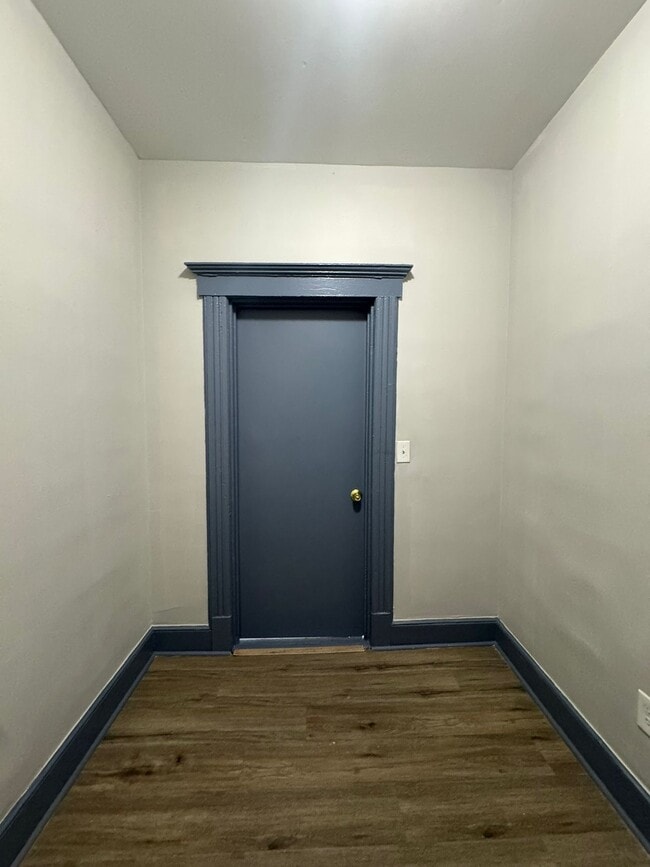Building Photo - 107 Wilkinson Ave