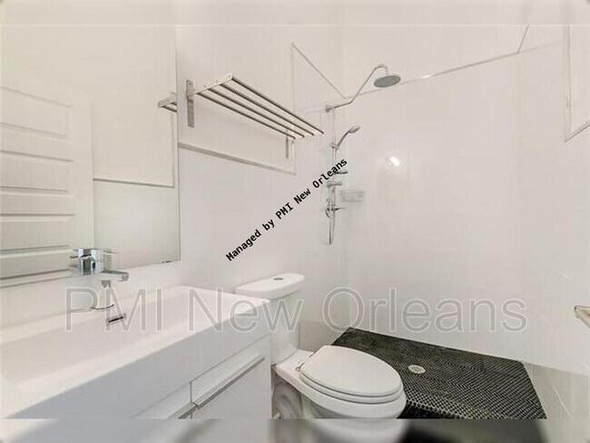 Foto del edificio - 2211 Magnolia St