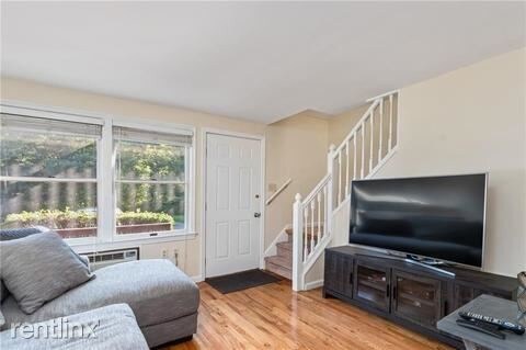 Primary Photo - 1 br, 1 bath - 200 Post Rd Apt 319