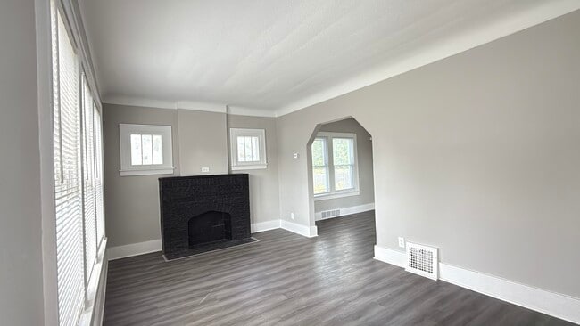 Building Photo - 16508 Turner St