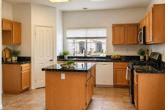 Building Photo - 83125 Broadmoor Dr