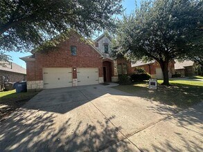Building Photo - 2692 Deer Hollow Dr