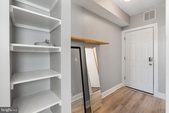 Foto del edificio - 1932 15th St NW