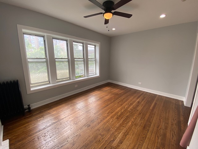 Living Room - 7443 N Paulina St