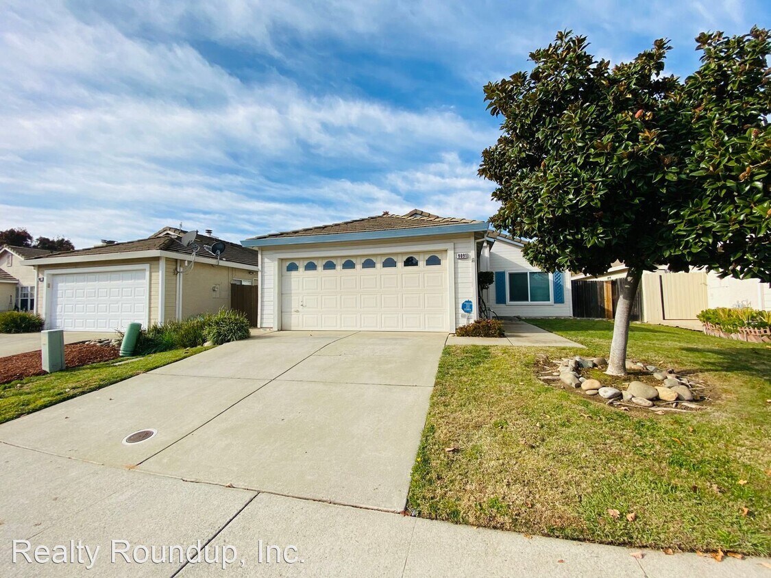 Primary Photo - 3 br, 2 bath House - 9091 Bristol Plaza Way