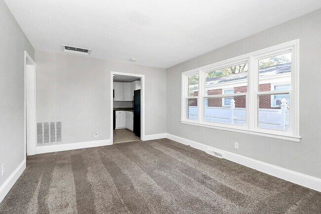 Foto del edificio - 3503 Meredith Ave