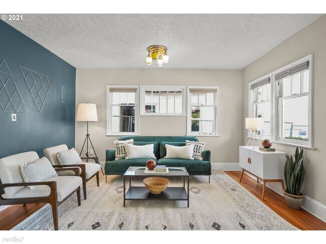 Building Photo - 1 br, 1 bath House - 6948 N Montana Ave