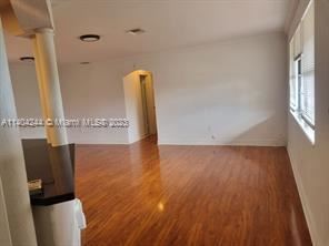 Building Photo - 3 br, 2 bath House - Boulevard Heights