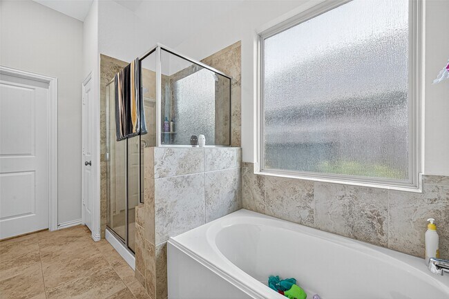 Foto del edificio - 10519 Forfar Ln