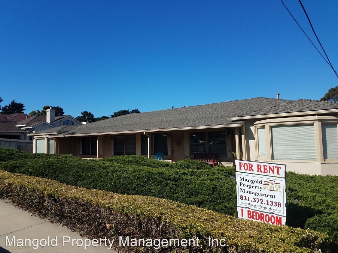 126136 Seeno St, Monterey, CA 93940 Apartment for Rent in Monterey