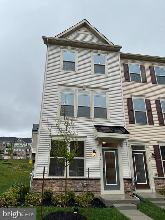 Building Photo - 132 Bethlehem Pl