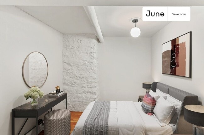 Photo - 736 Riverside Dr Apartment