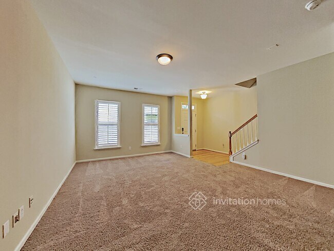 Building Photo - 9630 Kings Parade Blvd