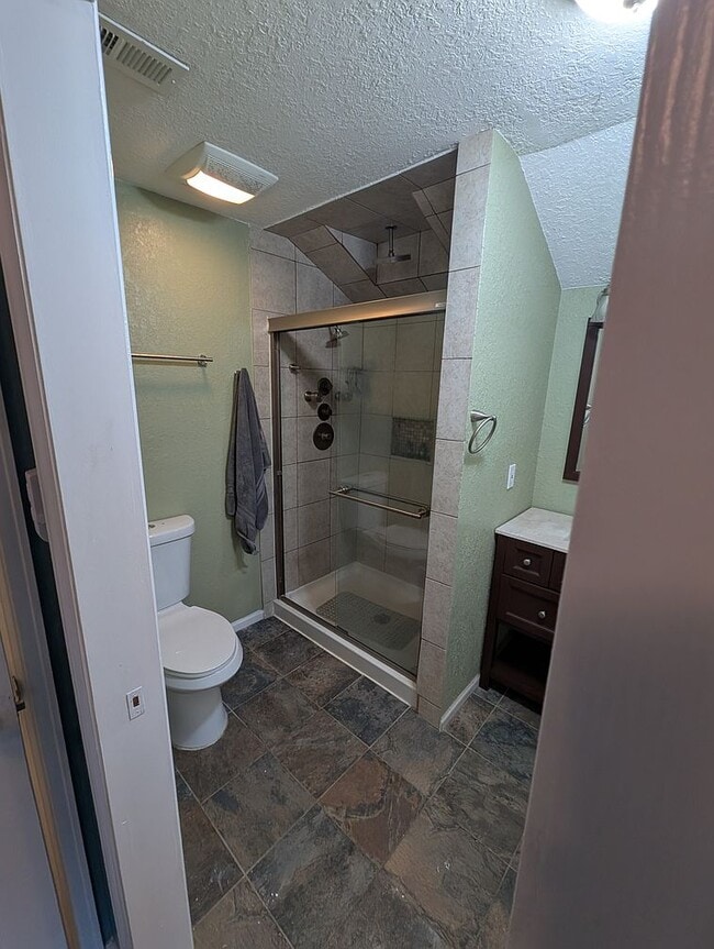 Foto del edificio - 1210 Syracuse St