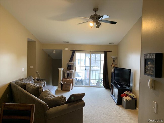 Building Photo - 20630 Dunham Rd