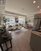 Building Photo - 15 Brenthall Ave