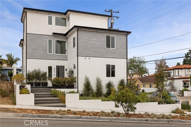 Foto del edificio - 201 S Juanita Ave