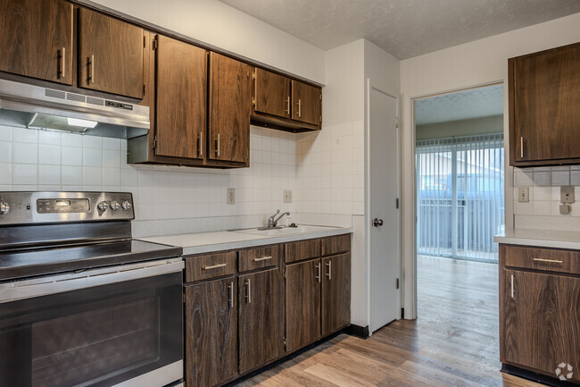 Interior Photo - Williamsburg Townhomes