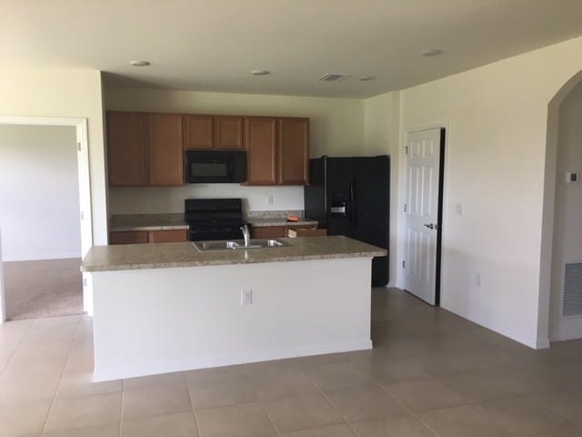 Building Photo - 10284 Silver Pond Lane