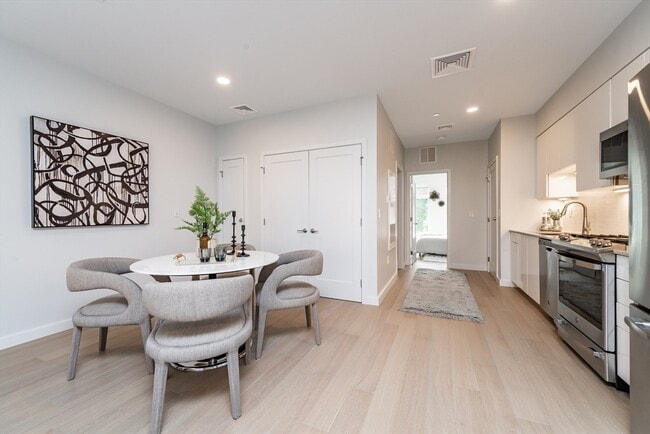 Foto del edificio - 5 Lisbon St