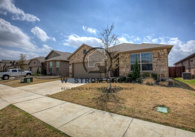 Building Photo - 820 Greenford Mnr