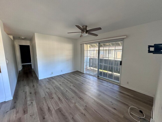 Foto del edificio - For Rent - [Royal Palm] 94-1363 Kulewa Lp. #15U