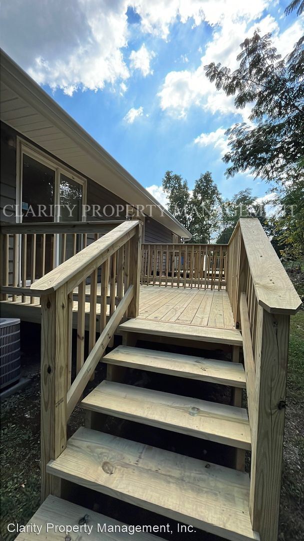 Building Photo - 2 br, 1.5 bath House - 3007 Adkisson Dr