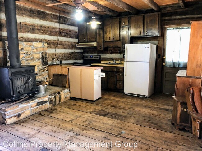 Building Photo - 1 br, 2 bath House - 2959 Goble Drive