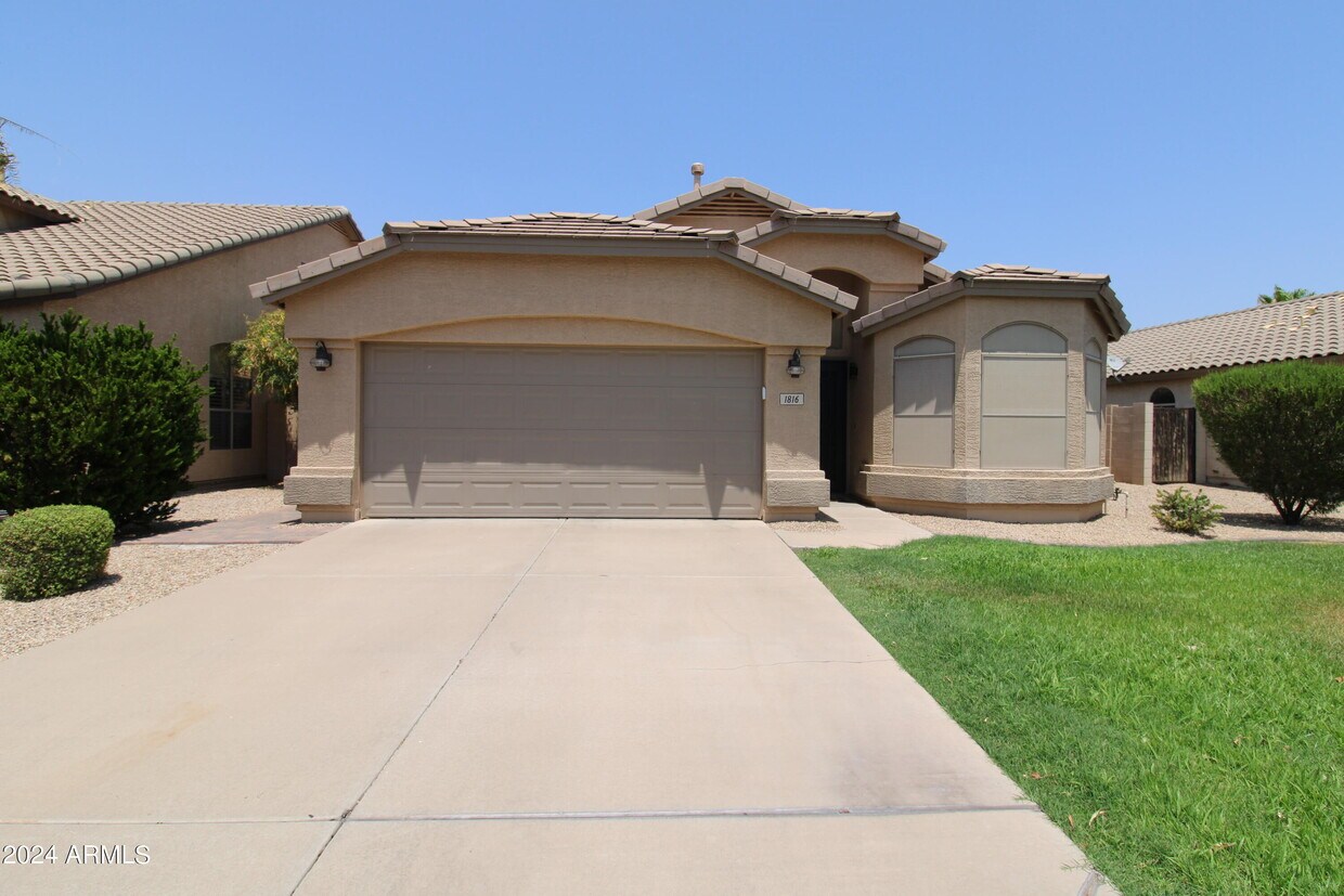 Primary Photo - 1816 E Morgan Dr