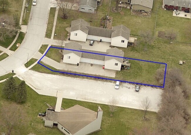 Building Photo - 3119 Diamond St