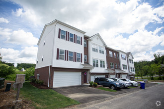 Bright Oaks Townhomes photo'