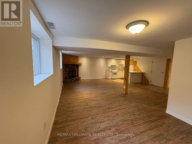 Photo du bâtiment - 916 Elgin St