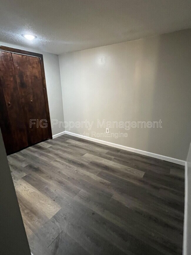 Foto del edificio - 707 W Race St