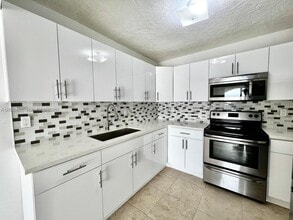 Building Photo - 7010 NW 186th St