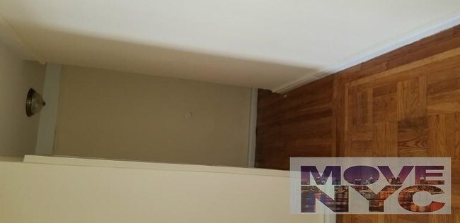 Foto del edificio - 3050 Perry Ave