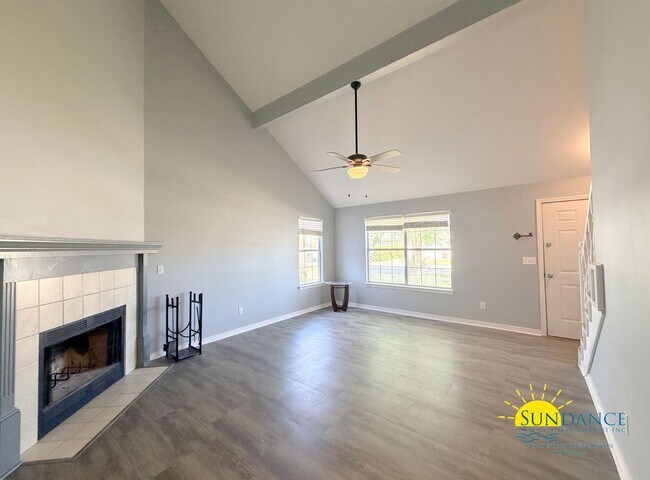 Foto del edificio - Spacious 4-Bedroom Cul-de-Sac Home Near Eglin AFB & Hurlburt Field!