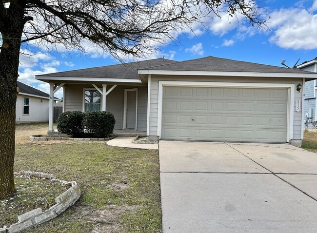 Foto del edificio - 215 Madison Ln