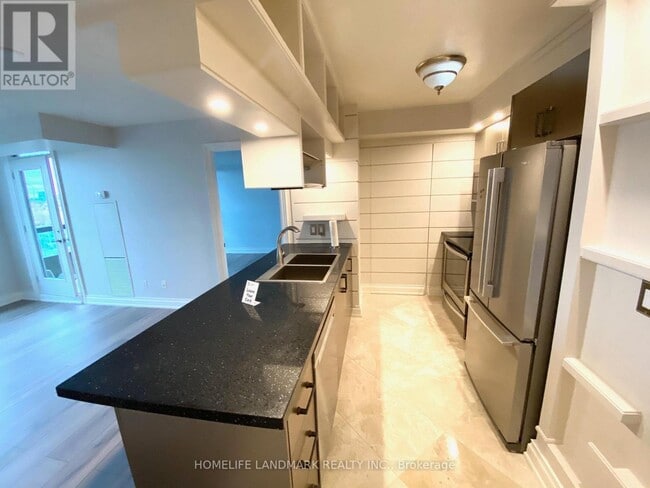 Building Photo - 509 Beecroft Rd