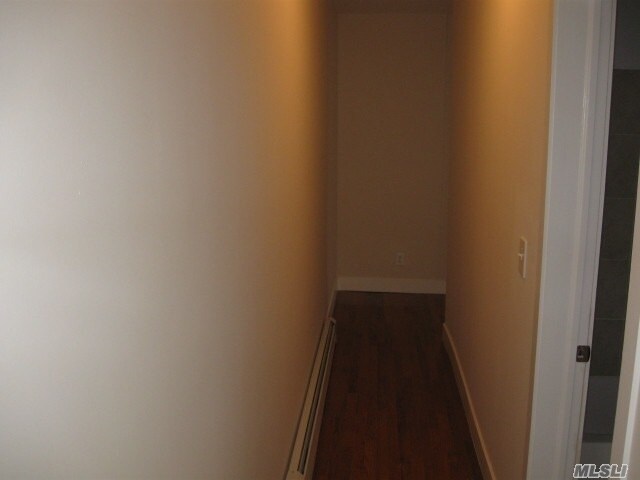 Building Photo - 78-32 87th Ave