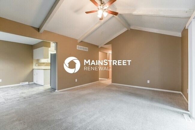 Foto del edificio - 3 Bedroom Pet-Friendly Home in Blue Spring...