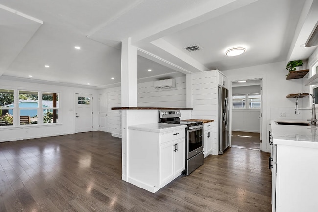 Foto del edificio - 3510 Walton Ln