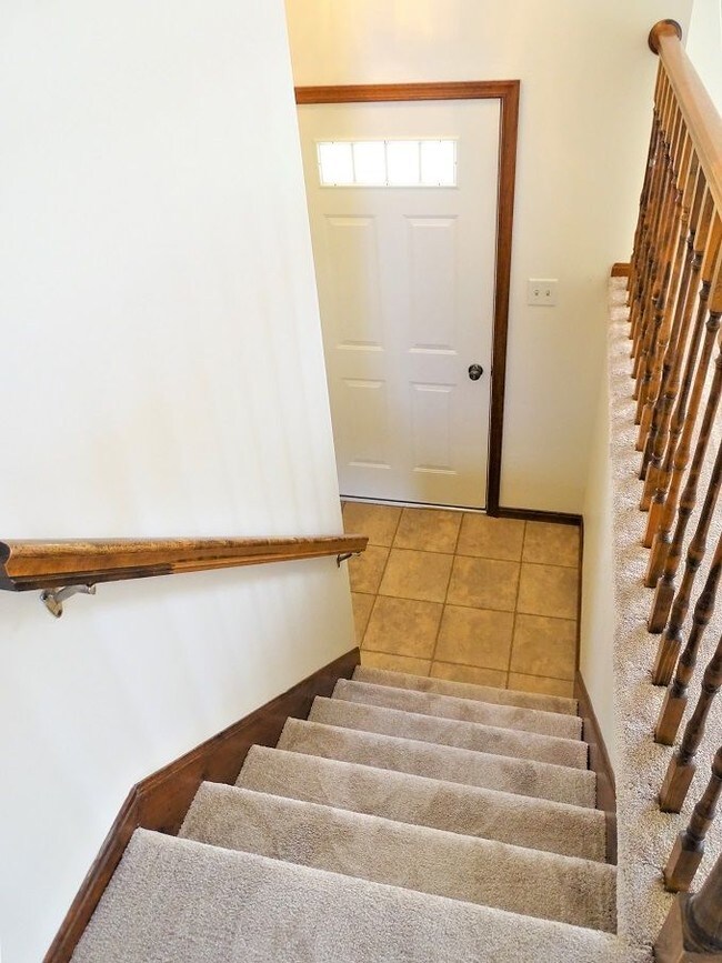 Foto del edificio - 355 E Mount Airy Rd