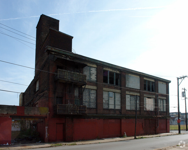 Building Photo - Button Factory