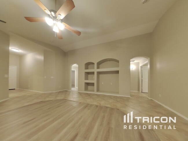 Building Photo - 1614 S 86th Drive Tolleson AZ