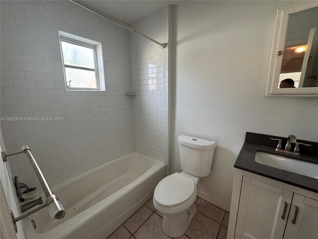Foto del edificio - 2318 Cleveland St