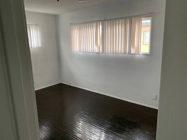 Building Photo - Please come see our wonderful one bedroom ...
