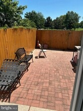 Building Photo - 48 Forest Creek Dr